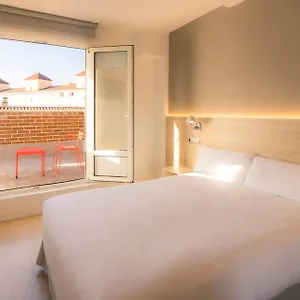 https://hotel-burlada.biarritzhotels.info