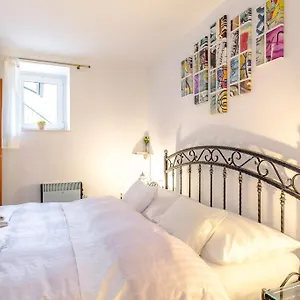 Apartments&rooms Erede Appartement